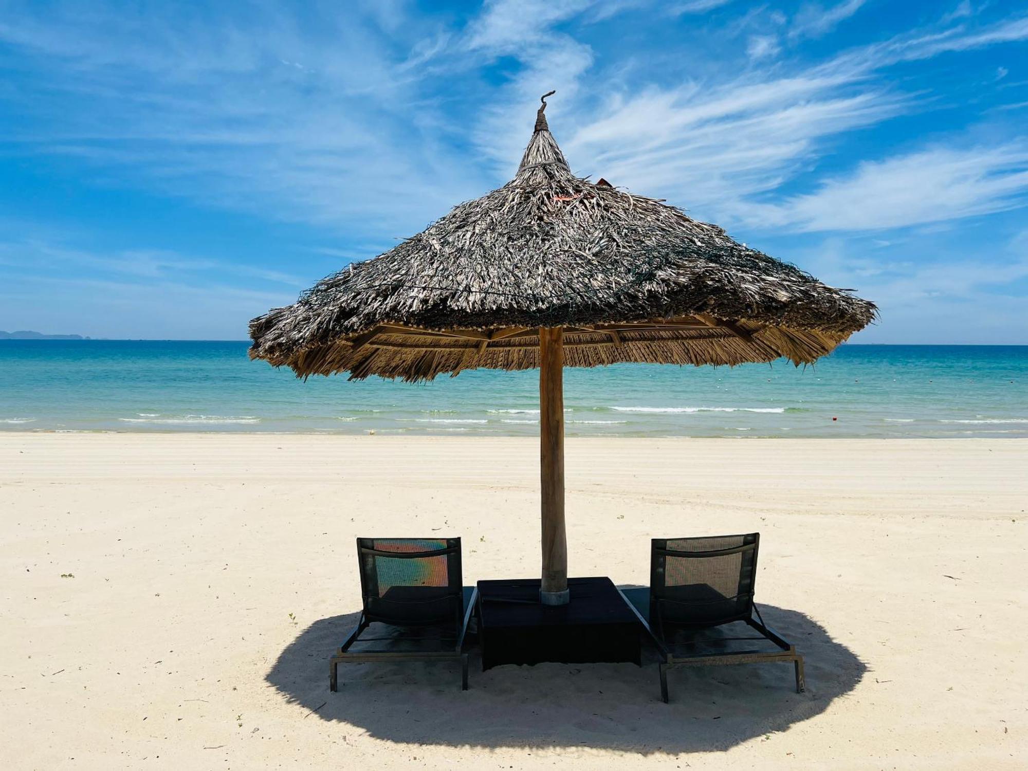 Sea View Villa In Wyndham Garden Cam Ranh Nha Trang Eksteriør billede